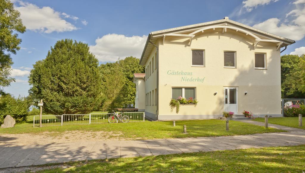 Gaestehaus Niederhof Sundhagen-Niederhof 외부 사진